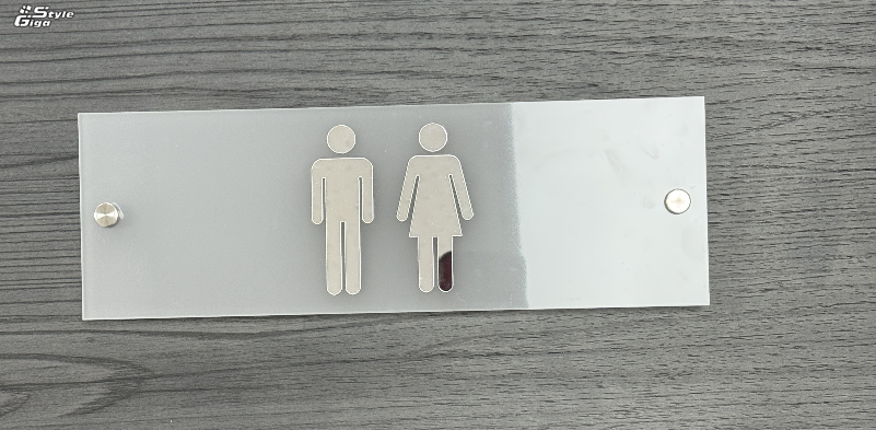 Табличка на матовому акрилі "WC" Табличка на матовому акрилі "WC" фото